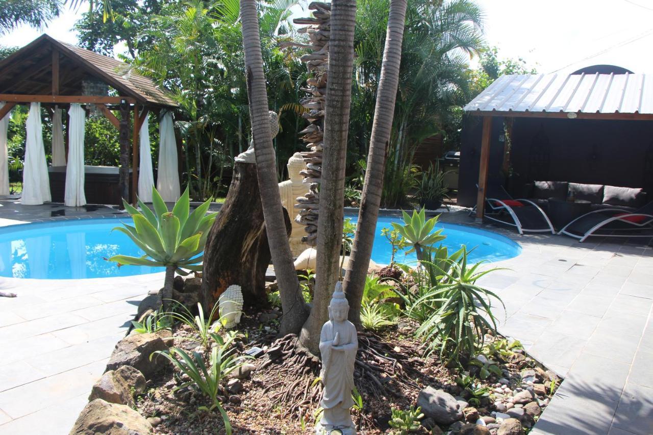 La Liane De Jade 974-Lodge Le Palissandre - Jacuzzi Privatif - Piscine Chauffee Le Bois de Nefles  Bagian luar foto