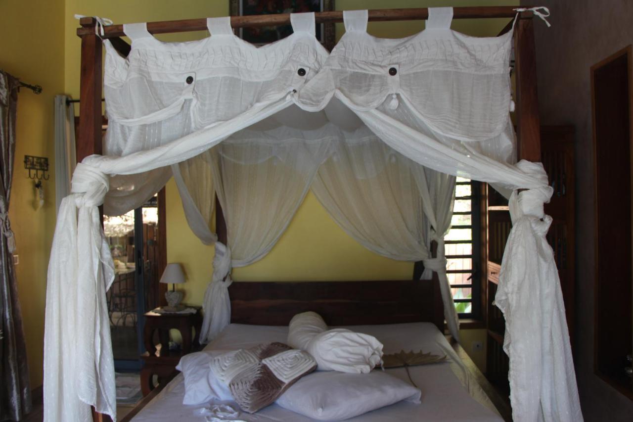 La Liane De Jade 974-Lodge Le Palissandre - Jacuzzi Privatif - Piscine Chauffee Le Bois de Nefles  Bagian luar foto