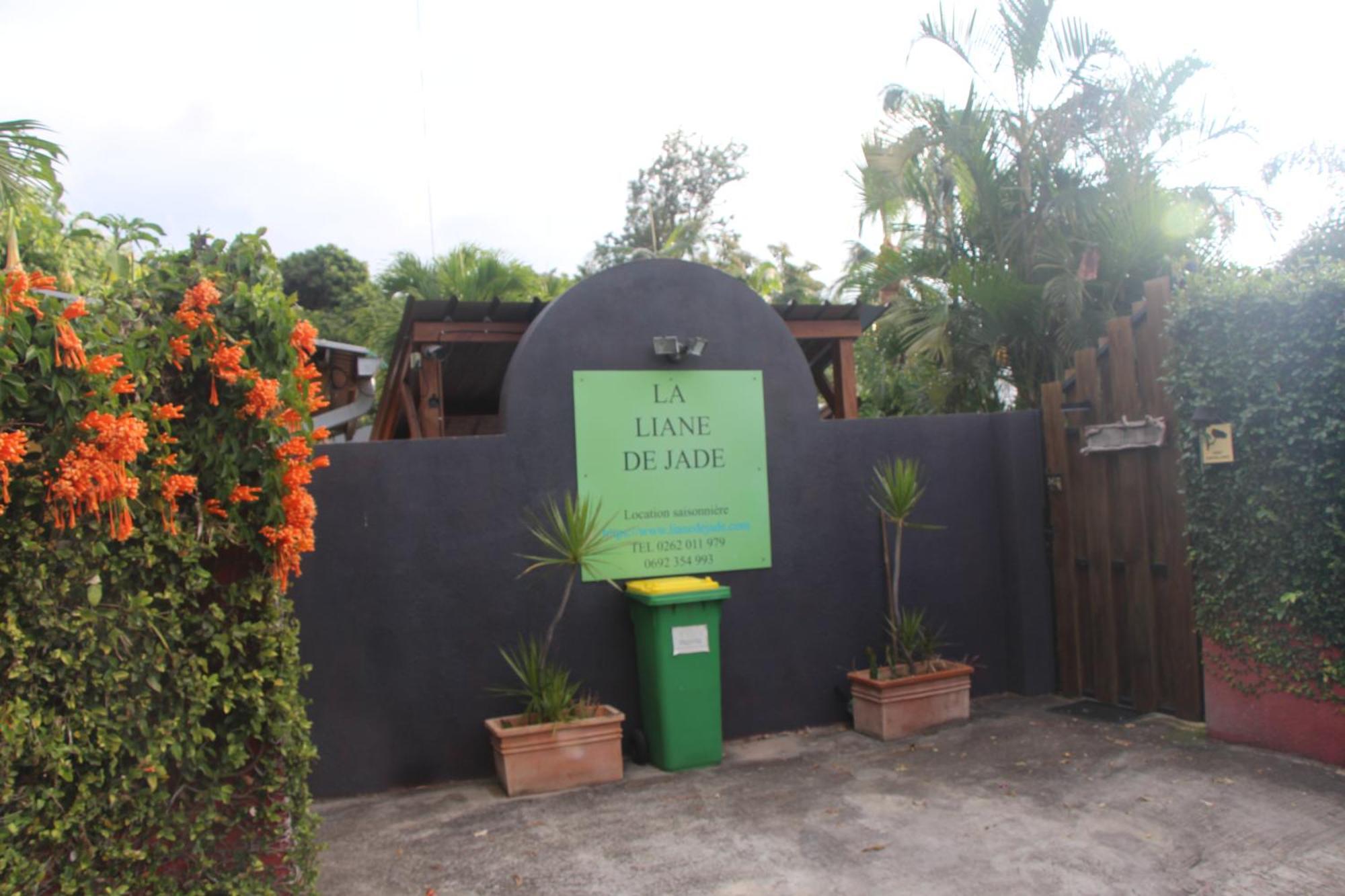 La Liane De Jade 974-Lodge Le Palissandre - Jacuzzi Privatif - Piscine Chauffee Le Bois de Nefles  Bagian luar foto